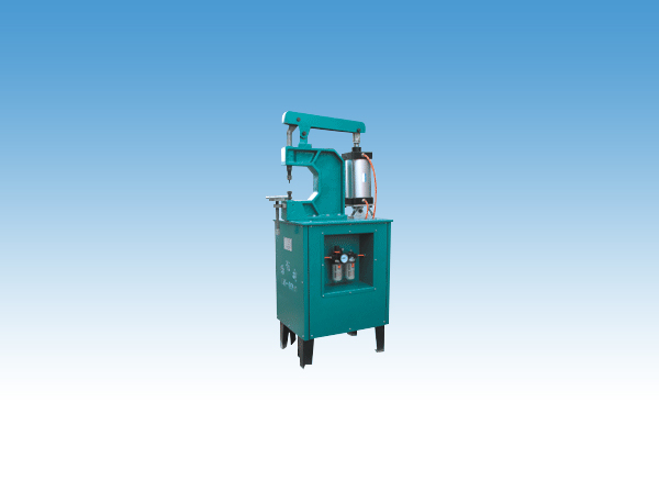 MB-2型制動(dòng)蹄片沖鉚機