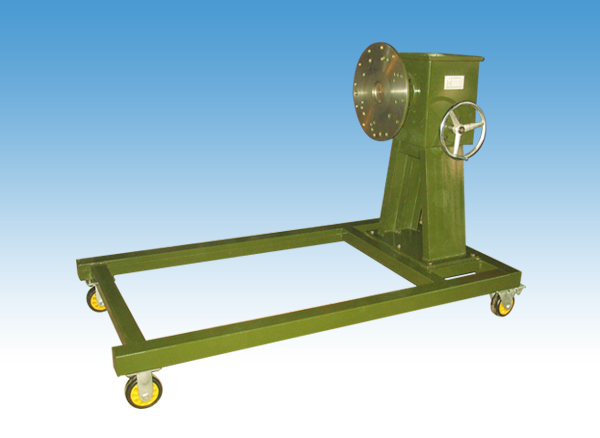 FZC-1型發(fā)動(dòng)機翻轉架